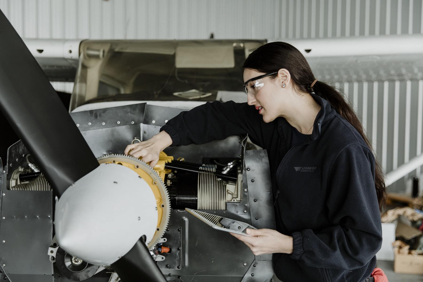 a and p mechanic careers - how to become an a&p mechanic